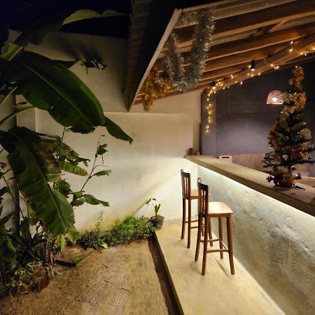 The Beach House Apartment Диквела Екстериор снимка