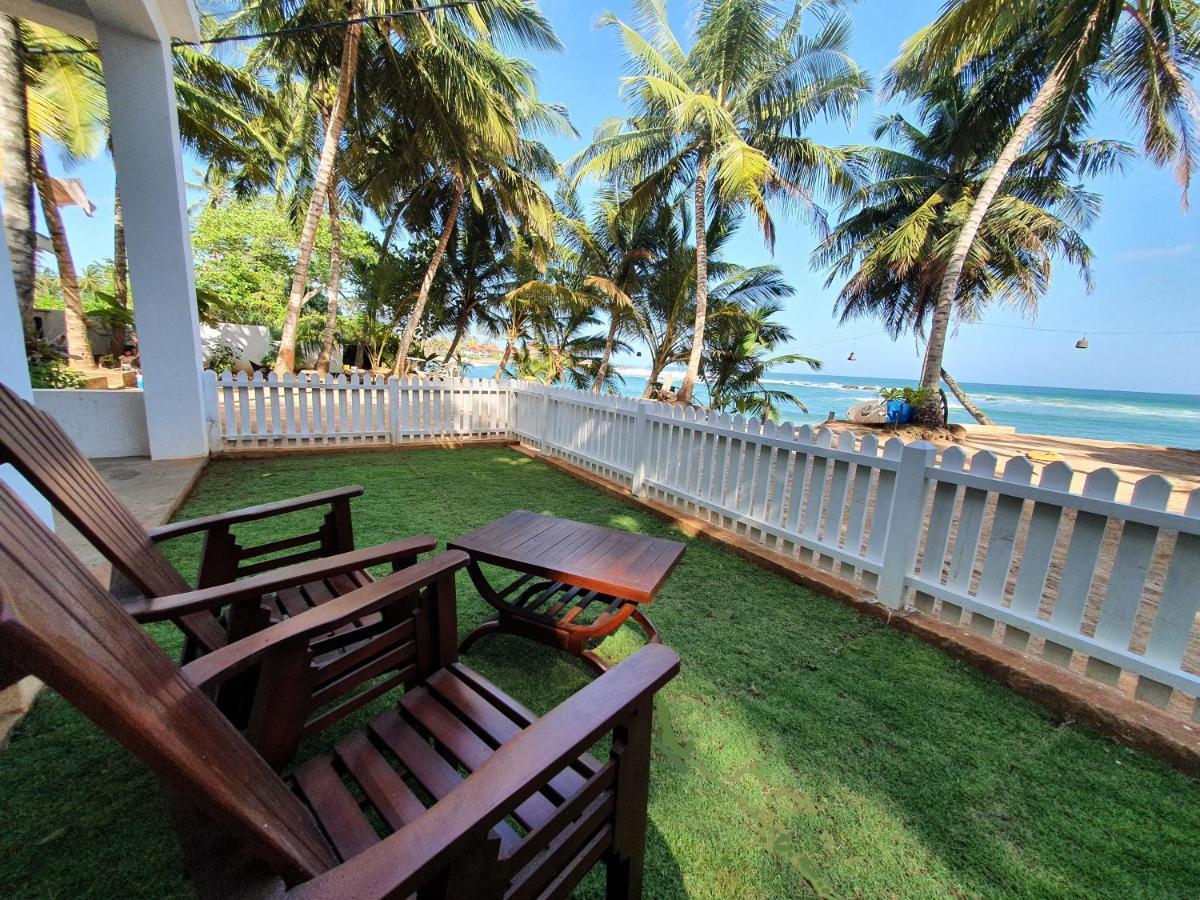 The Beach House Apartment Диквела Екстериор снимка